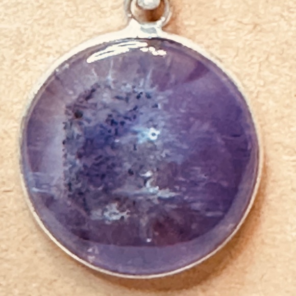 925 Sterling Silver Plated & Amethyst Stone/Crystal Round Disk Pendant EUC - Picture 2 of 13